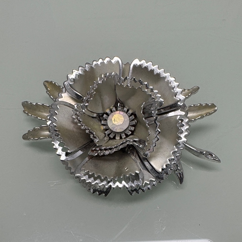 Vintage Silver Flower Brooch
